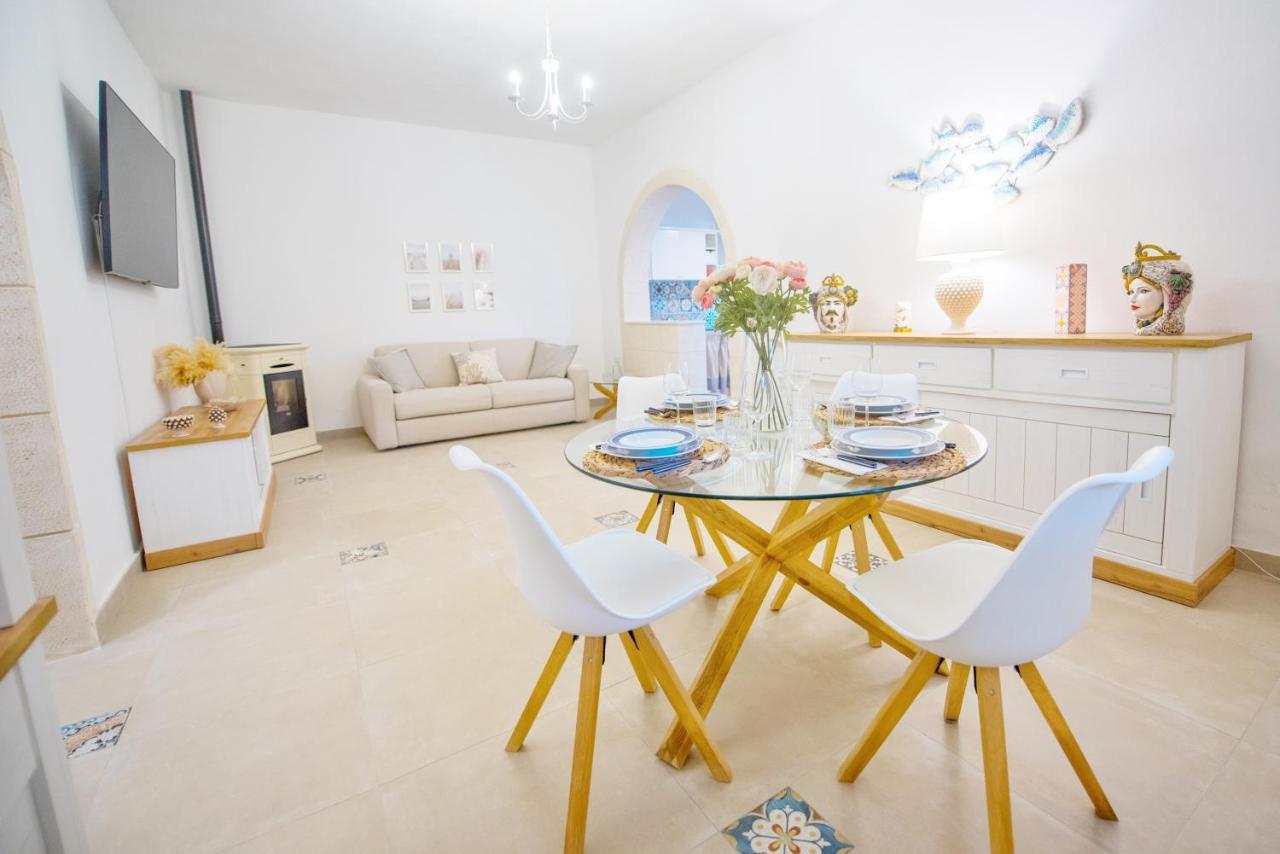 Villa Etoile - Charme & Relax With Pool Авола Екстериор снимка